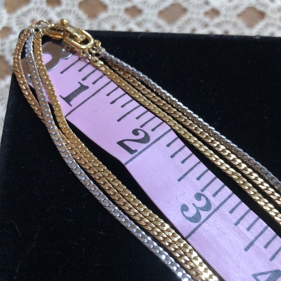 Closet Clear Out 🔥🔥🔥 Vintage Monet 2Tone Necklace & Premier Designs Earrings - Picture 6 of 11